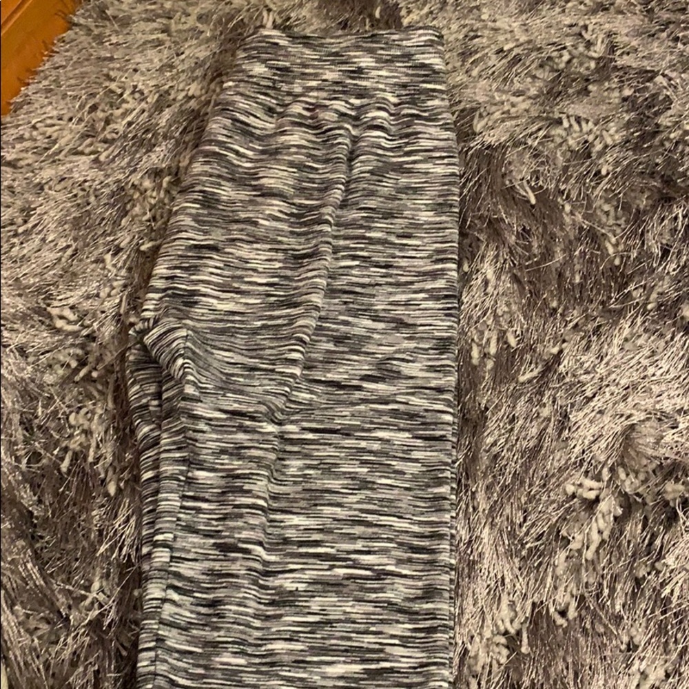 Black gray and white leggings